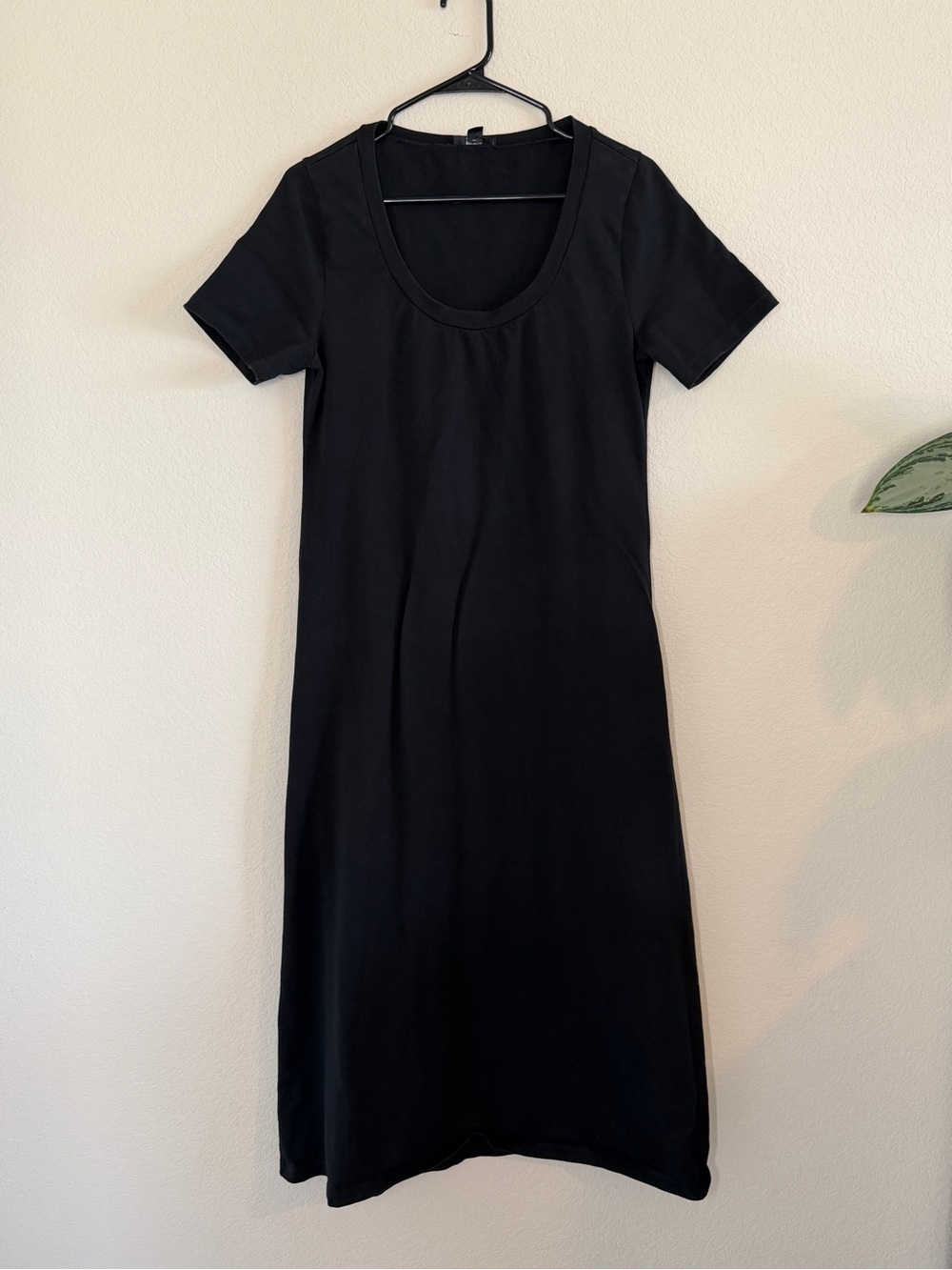 J. Crew Black Scoop Neck Short Sleeve Maxi Dress - Picture 2 of 4